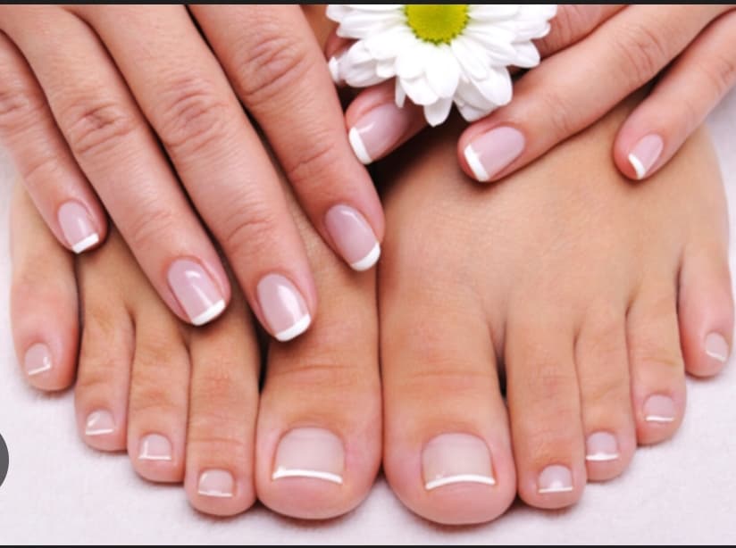 Manicure e pedicure 